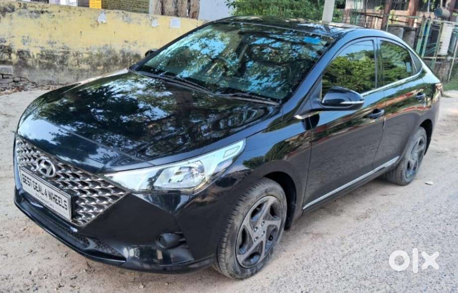 Hyundai Verna 1.5 S Plus Petrol Mt, 2022, Petrol
