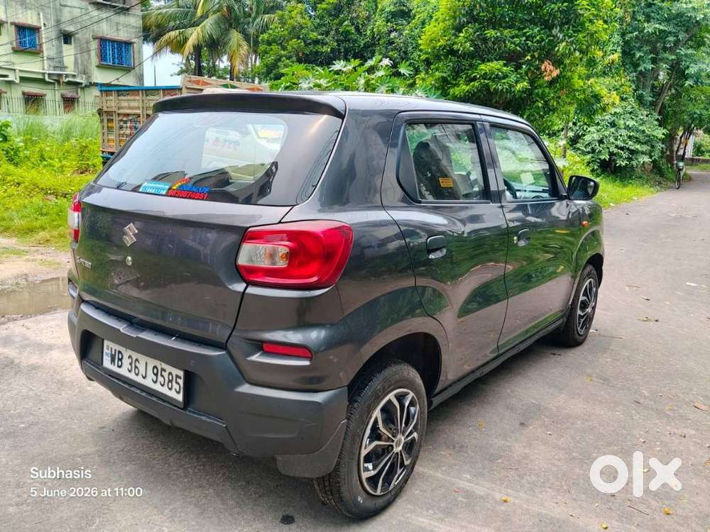 Maruti Suzuki S-presso Vxi, 2022, Petrol