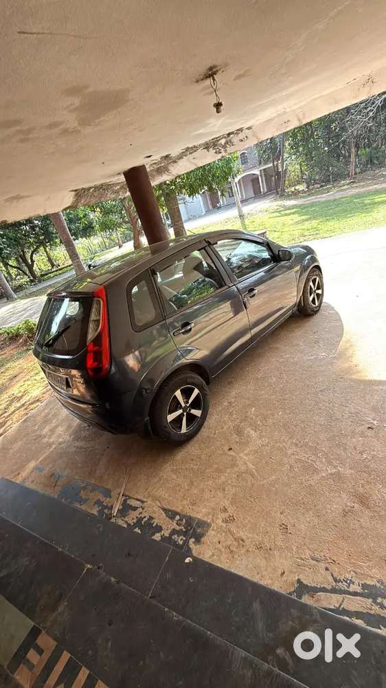 Ford Figo 2010 Diesel Well Maintained All New Tyres Ac Good Condetion