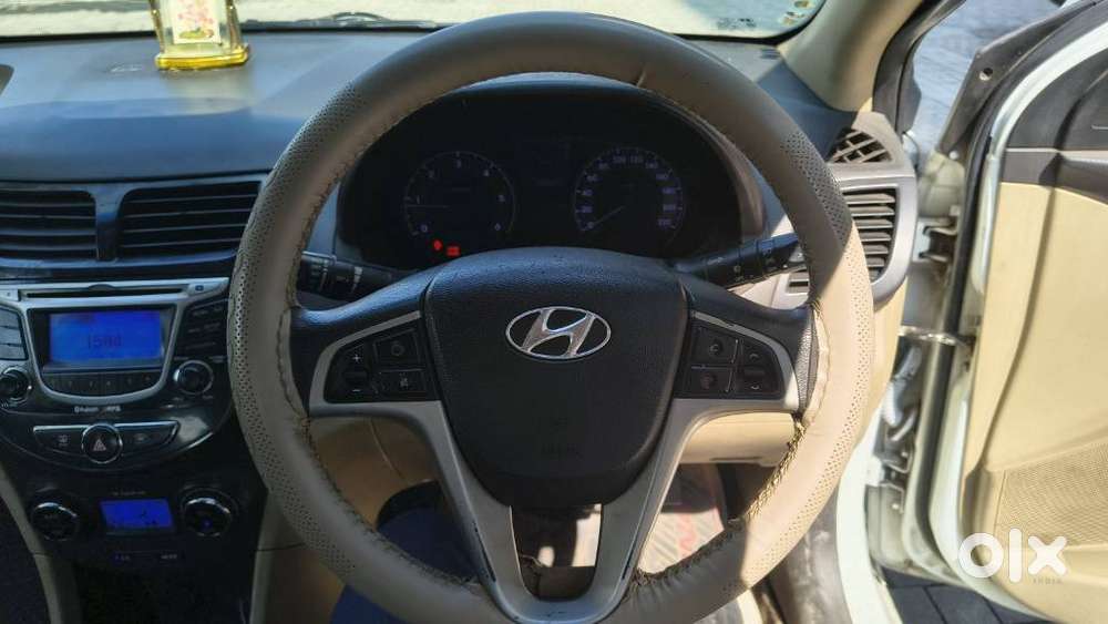 Hyundai Verna Fluidic 1.6 Vtvt Sx, 2013, Diesel