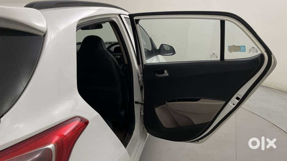 Hyundai Grand I10 1.2 Kappa Sportz, 2014, Petrol