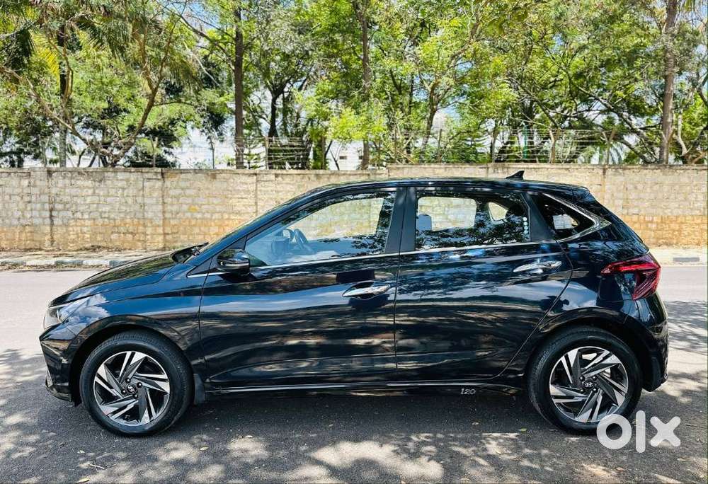Hyundai New I20 1.2 Asta (o) Ivt, 2022, Petrol