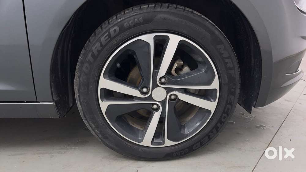 Tata Altroz Xza Petrol, 2023, Petrol