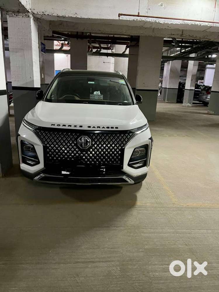 Mg Hector Plus 2024 Petrol 37000 Km Driven