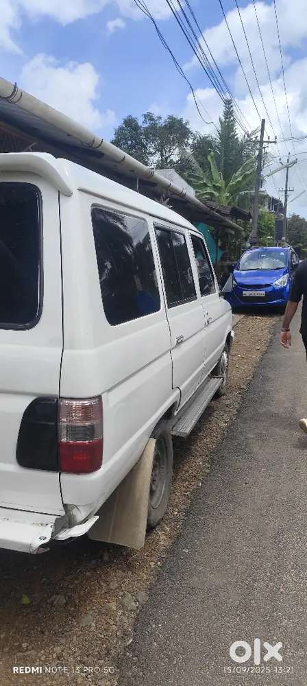 Toyota Qualis 2001 Diesel Car Urgent Sell