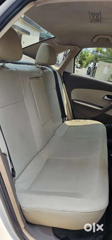 Skoda Rapid 2015 Diesel 135000 Km Drive Auto Transmission
