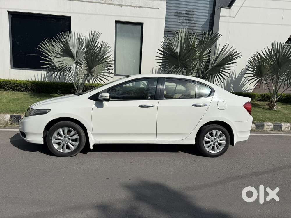 Honda City V Inspire, 2012, Petrol