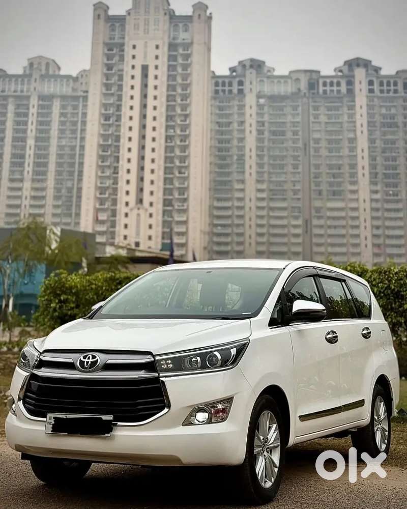 Innova Crysta 2.8 Z