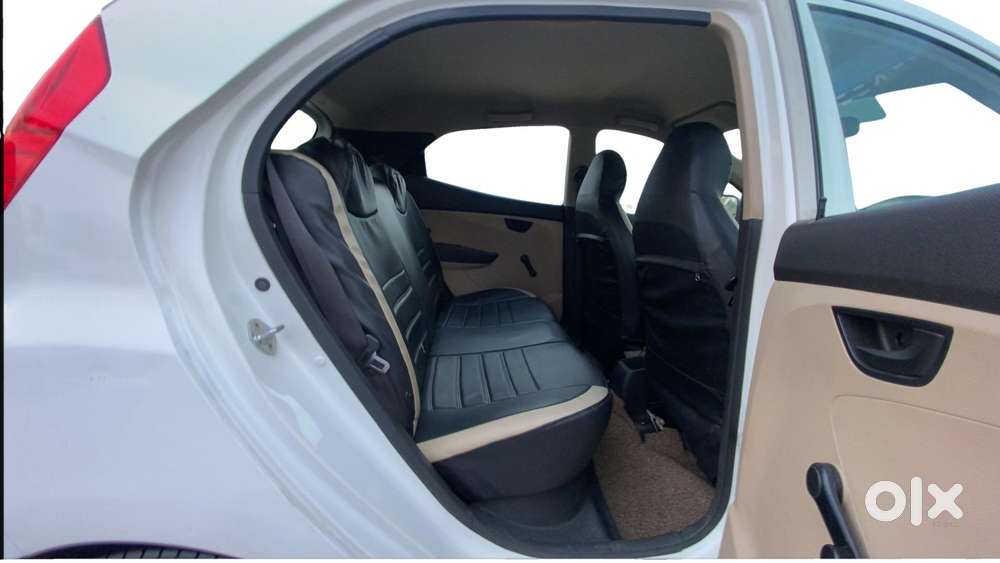 Hyundai Eon Era +, 2017, Petrol