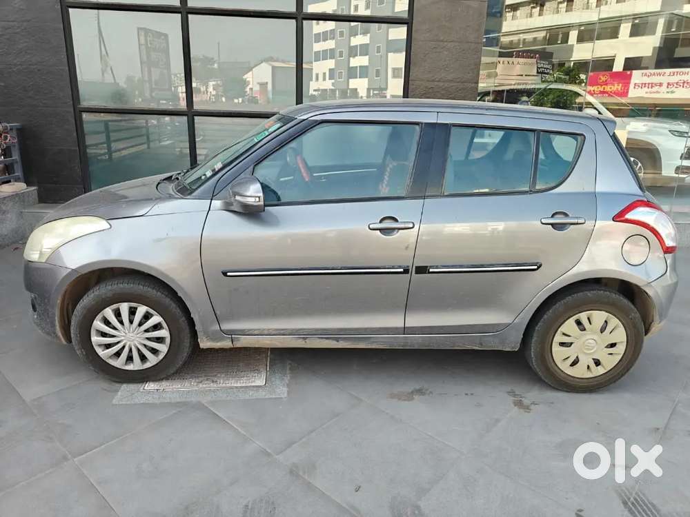 Maruti Suzuki Swift 2012 Diesel 215000 Km Driven