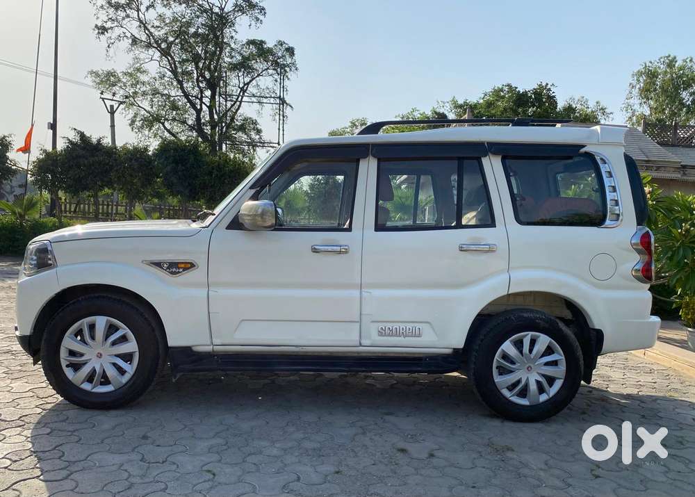 Mahindra Scorpio 2.2 S7 7 Str, 2019, Diesel
