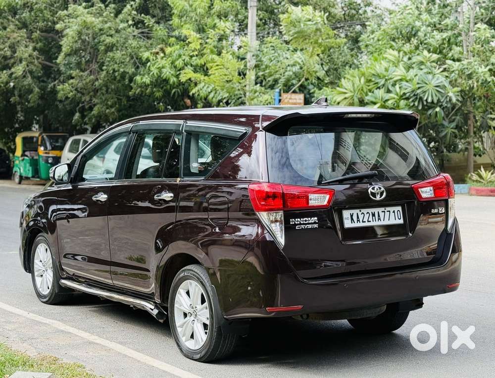 Toyota Innova Crysta 2.8 Zx At 7 Seater, 2018, Diesel