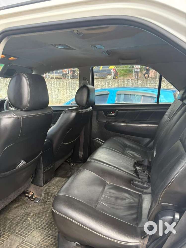 Toyota Fortuner 2015 Diesel 133000 Km Driven