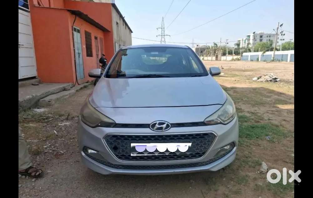 Hyundai I20 Sportz 2016 Petrol + Cng (outside Fitted)
