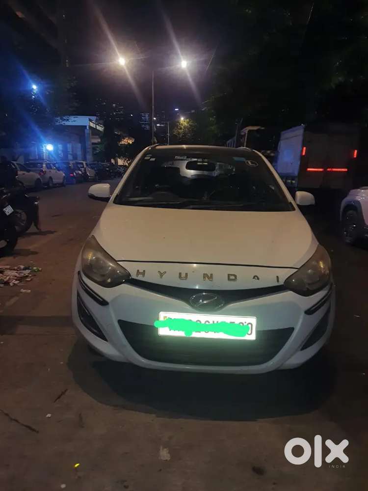 Hyundai I20 Magna Petrol 2012