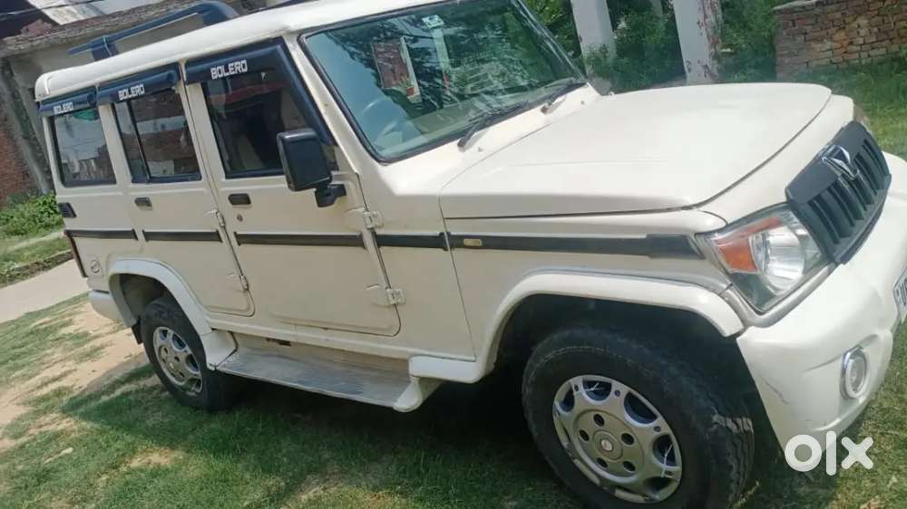 Bolero Car In Rs 2,90,000 
With Power Window. Engine Ok