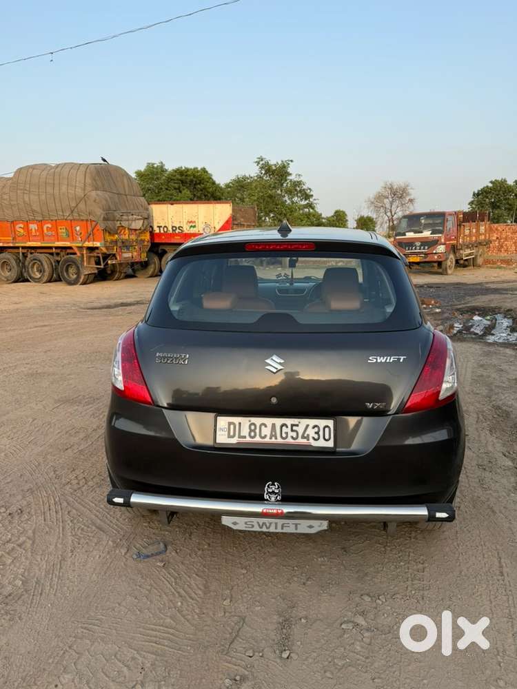 Maruti Suzuki Swift Petrol 2015