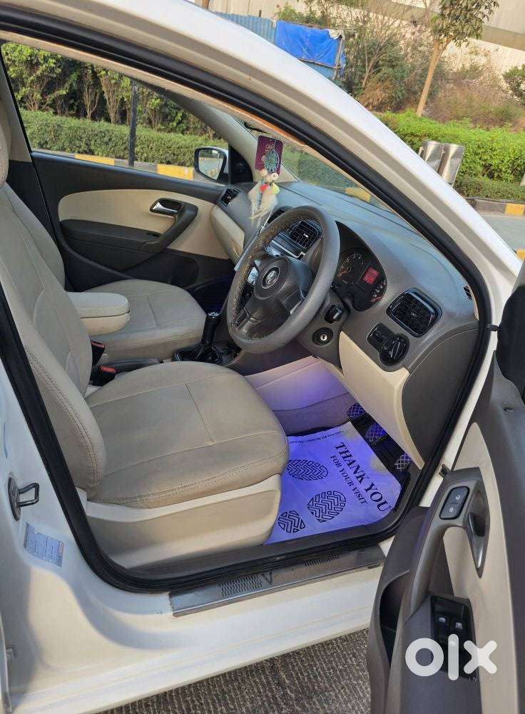 Volkswagen Vento 2010-2013 Petrol Trendline, 2011, Petrol