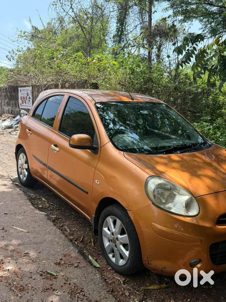 Nissan Diesel Car 2011