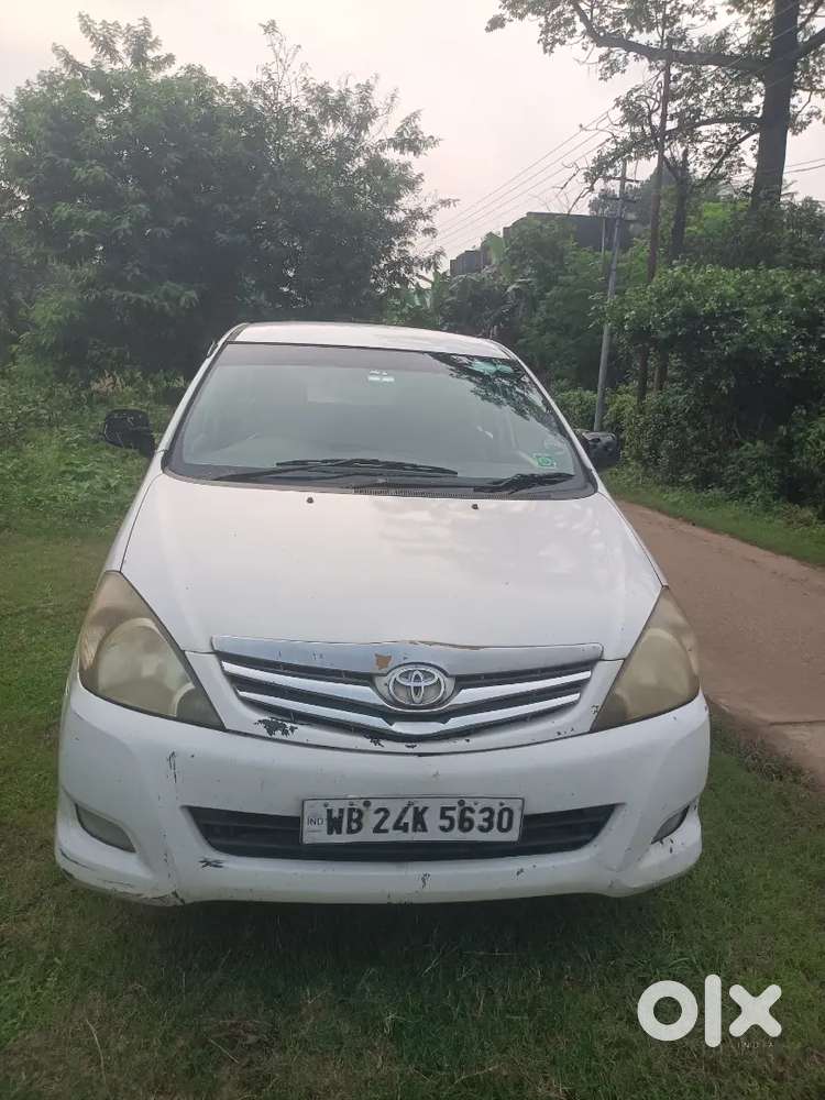 Toyota Innova 2.5 G 2009