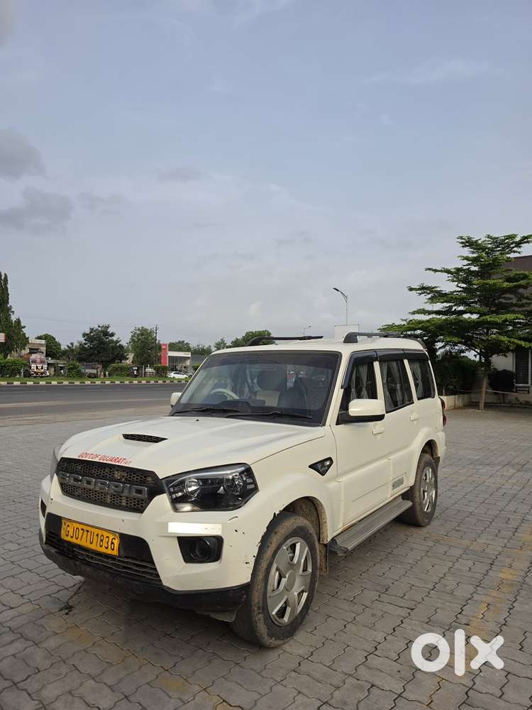 Mahindra Scorpio Diesel 2016