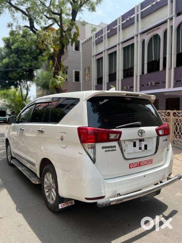 Toyota Innova Crysta 2.4 G Mt, 2017, Diesel