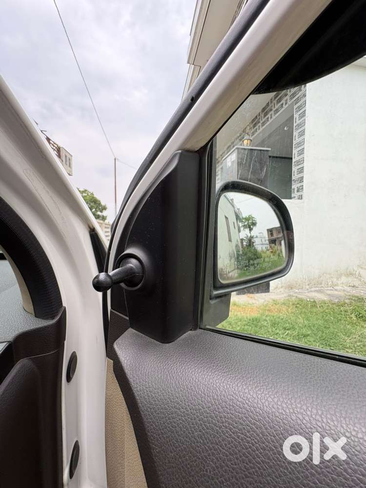 Hyundai Eon 0.8 Magna 2012 Petrol