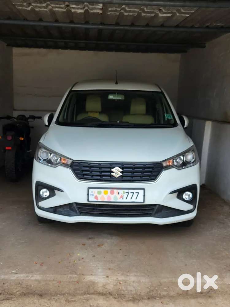 Ertiga Zxi