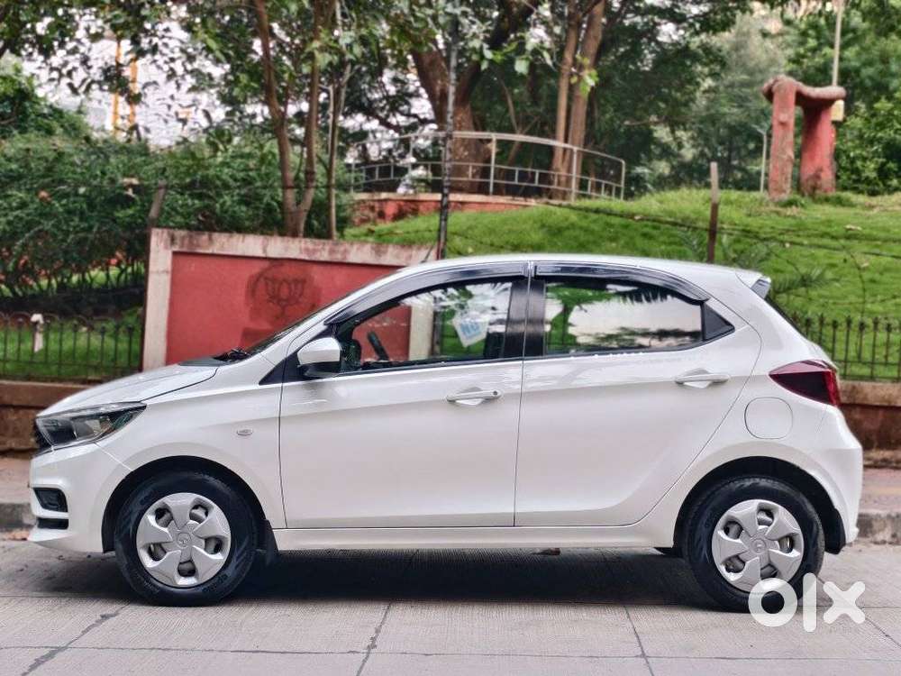 Tata Tiago 1.2 Revotron Xm Cng, 2022, Cng & Hybrids