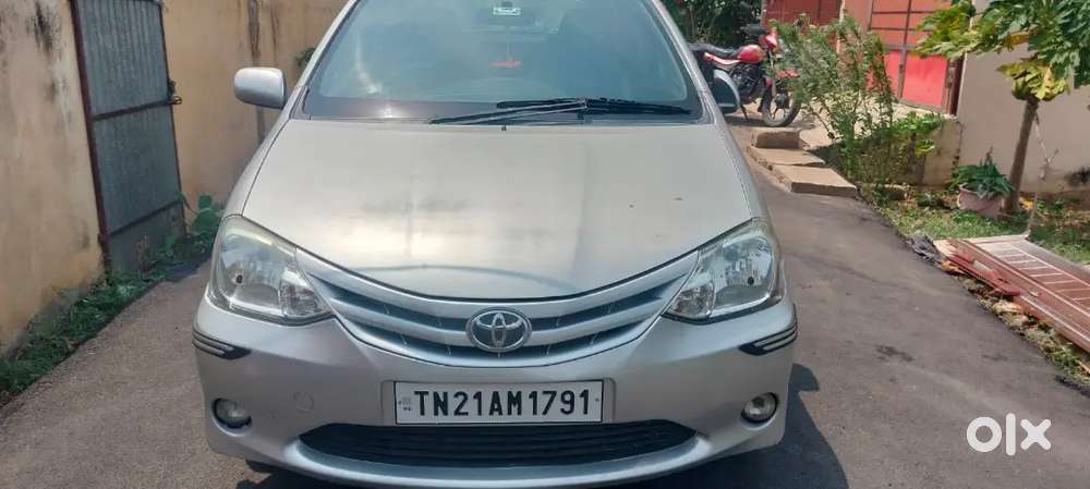 Toyota Etios Liva 2012 Diesel 130000 Km Driven