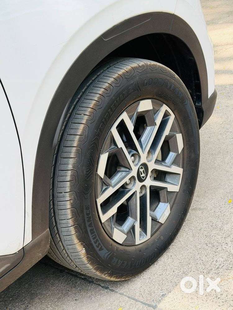 Hyundai Venue Sx (o) Mt 1.5 Diesel, 2023, Diesel