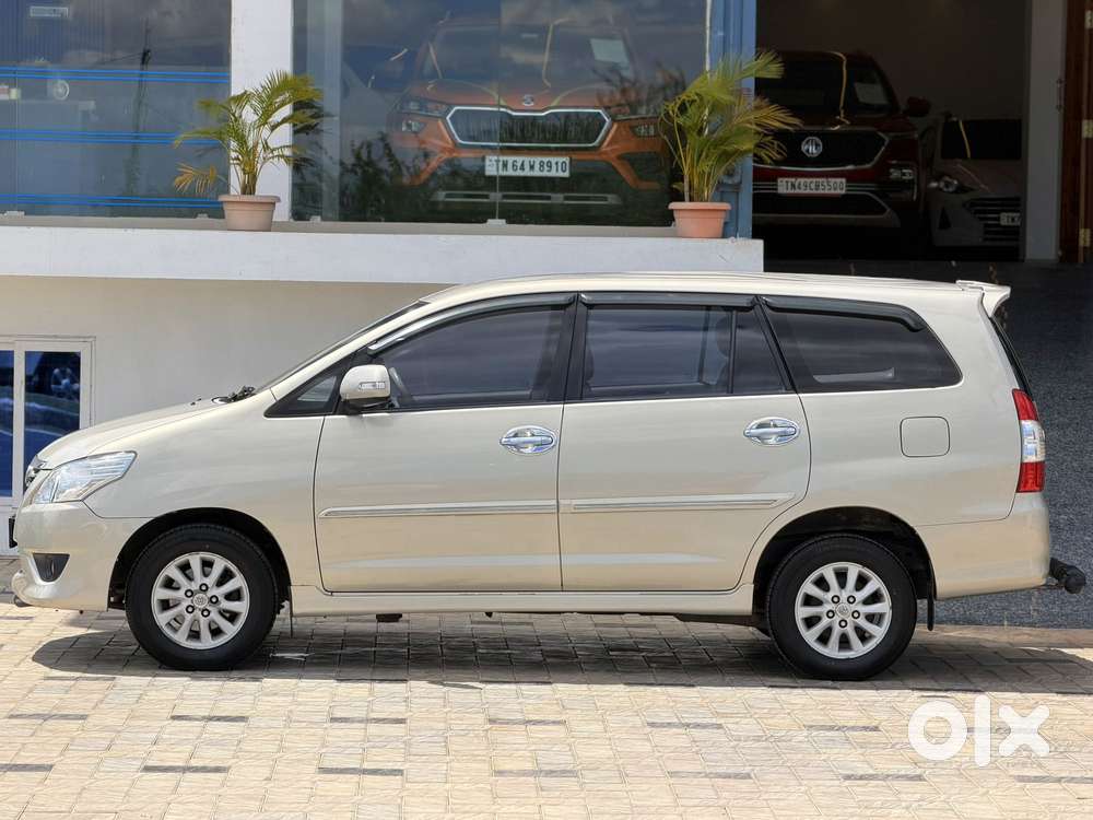 Toyota Innova 2.5 Vx 7 Seater Bs Iv, 2013, Diesel