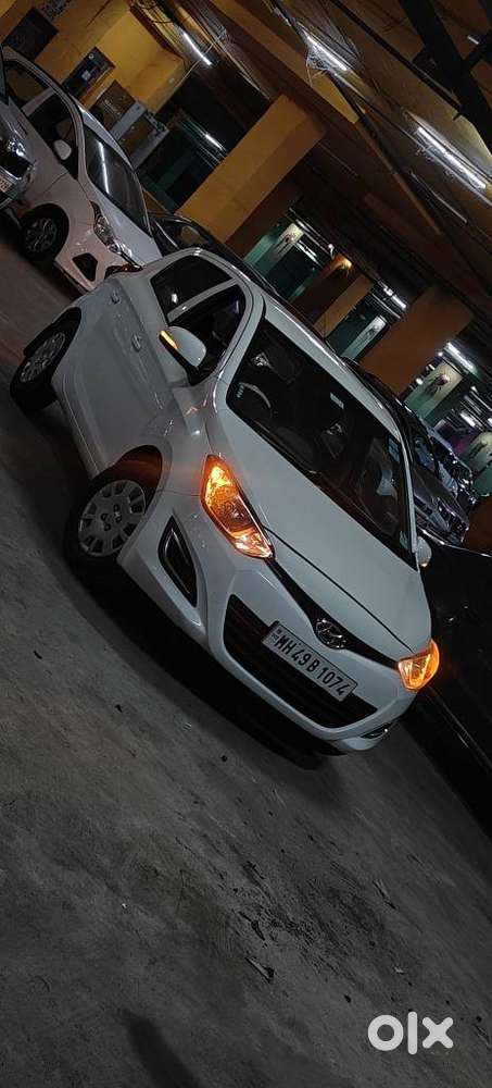 Hyundai I20 Magna 1.2 Vtvt, 2012, Petrol