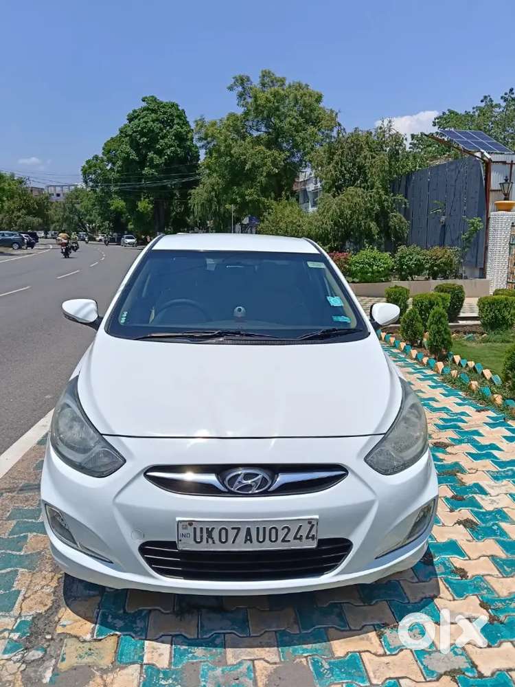 Hyundai Verna 2012 Petrol 68000 Km Driven