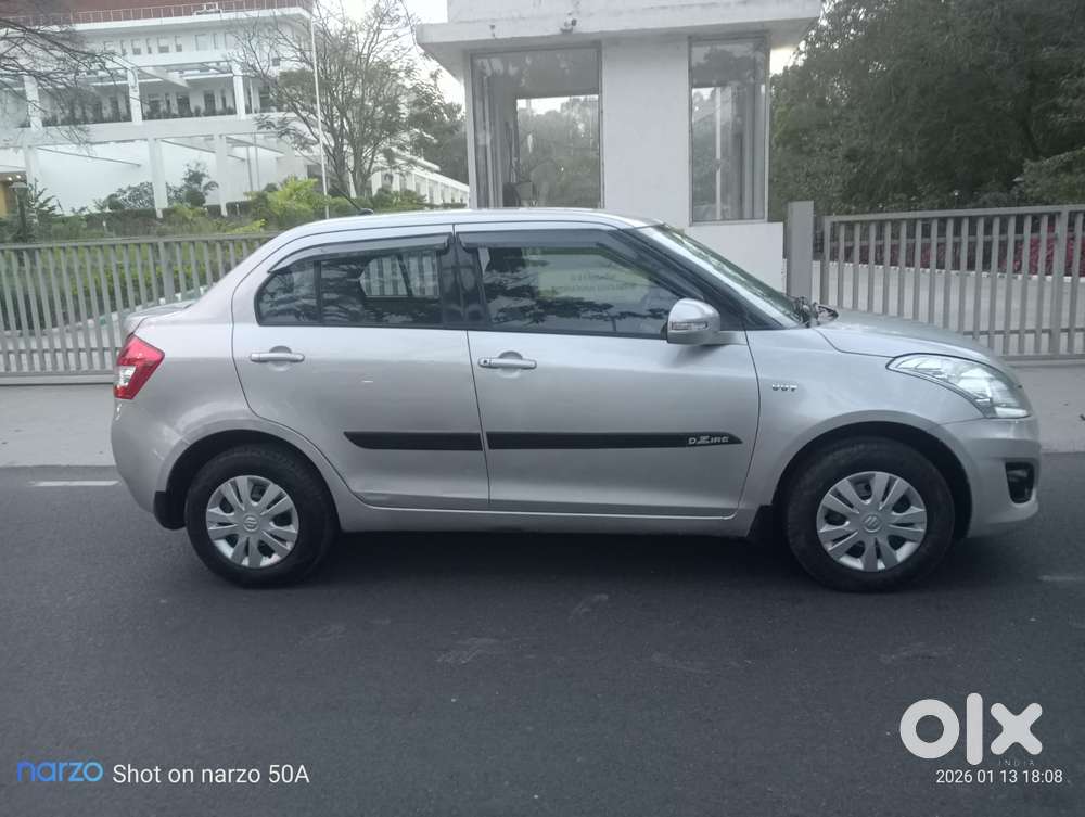 Maruti Suzuki Swift Dzire 1.2 Vxi Bsiv, 2013, Petrol