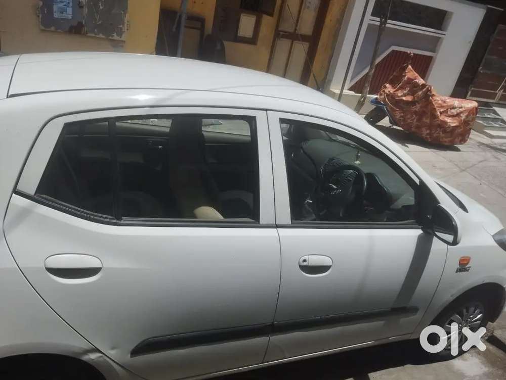 Hyundai I10 Sportz 2014 Petrol Manual