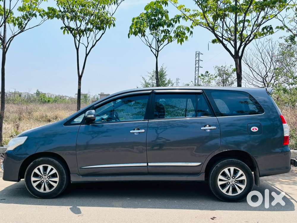 Toyota Innova 2.5 Vx 7 Str, 2015, Diesel