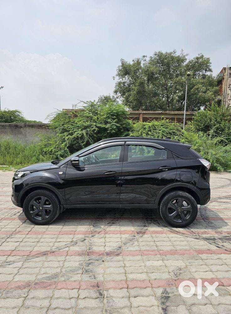 Tata Nexon 1.5 Revotorq Xz Plus (o) Dark Edition, 2022, Diesel