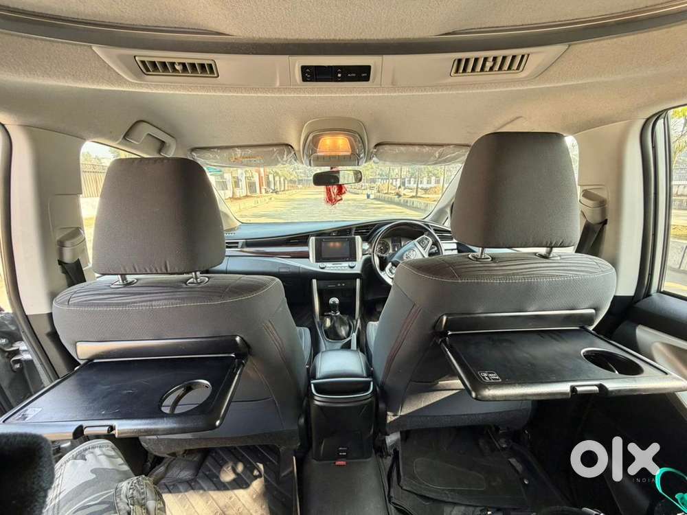 Toyota Innova Crysta 2018