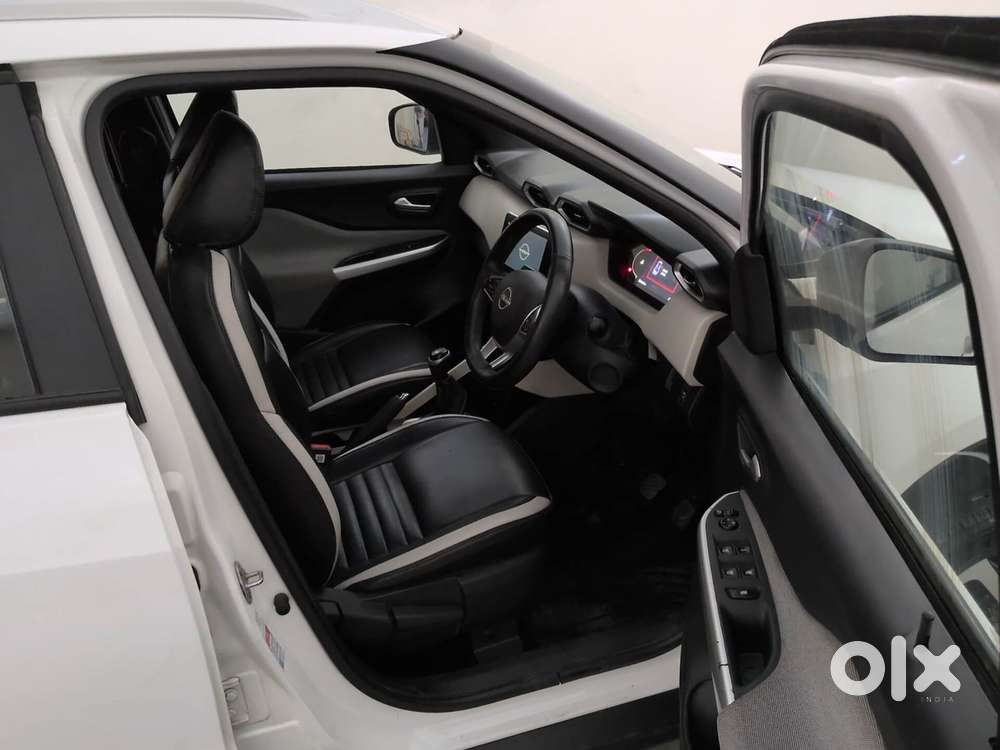 Nissan Magnite Xv Turbo, 2022, Petrol