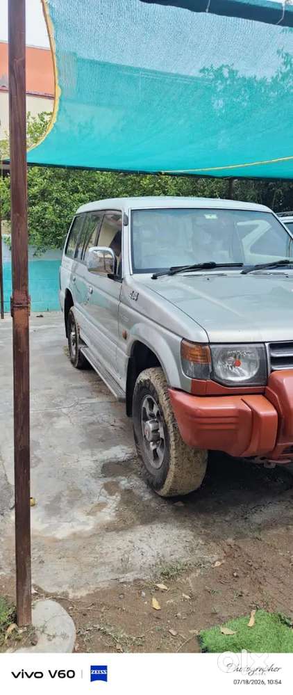 Mitsubishi Pajero Glx 2007