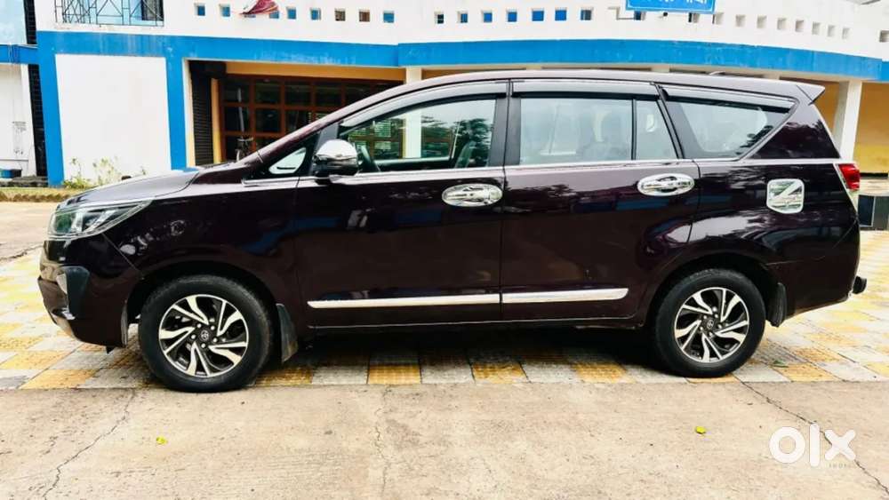 Toyota Innova Crysta 2.4 G Mt 7 Str, 2021, Diesel
