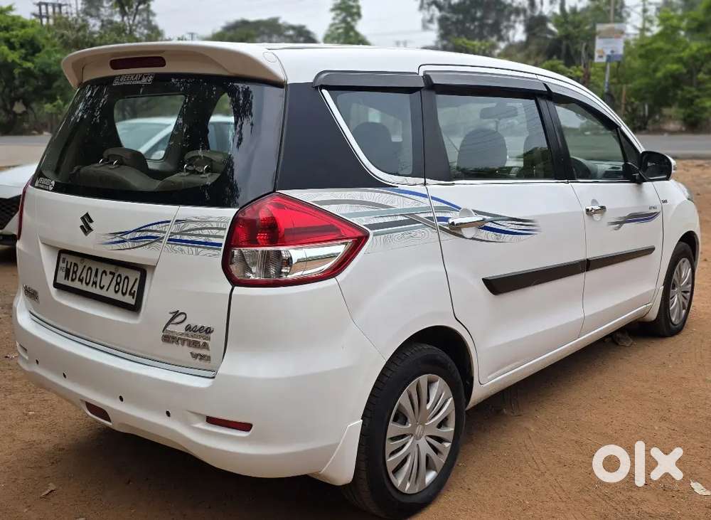 Maruti Suzuki Ertiga Vxi Smart Hybird 2016