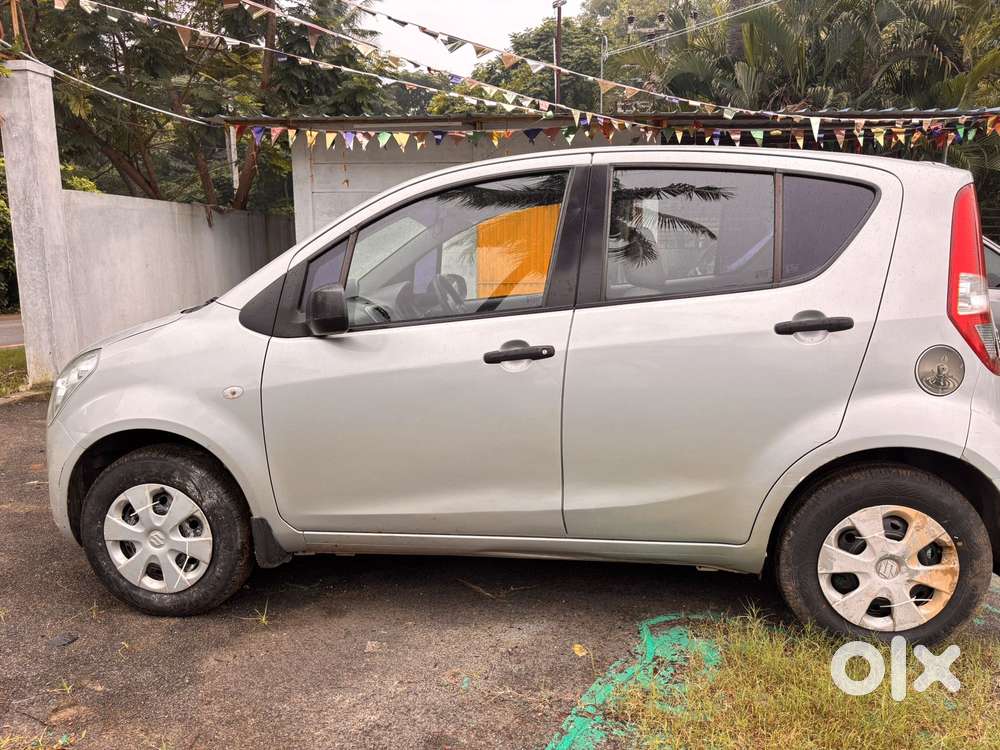Maruti Suzuki Ritz Vxi, 2010, Petrol