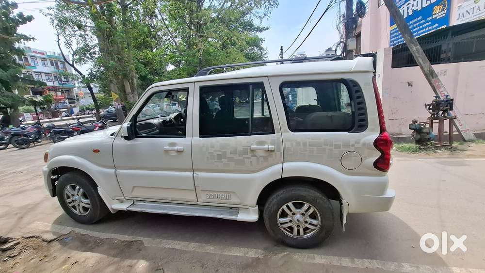 Mahindra Scorpio Vlx At 2.2 Mhawk Bsiii, 2013, Diesel