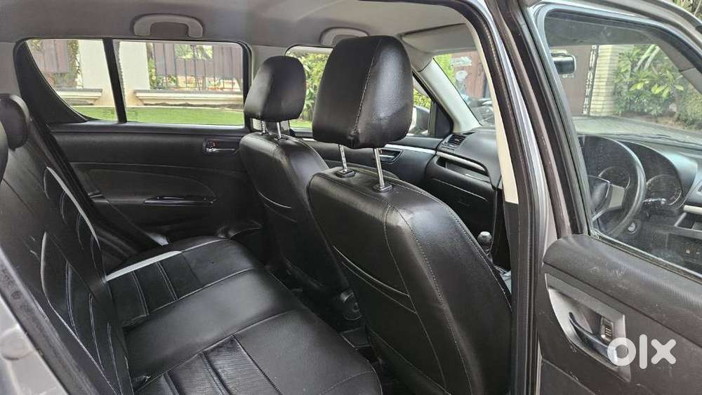 Maruti Suzuki Swift Vxi + Manual, 2012, Petrol