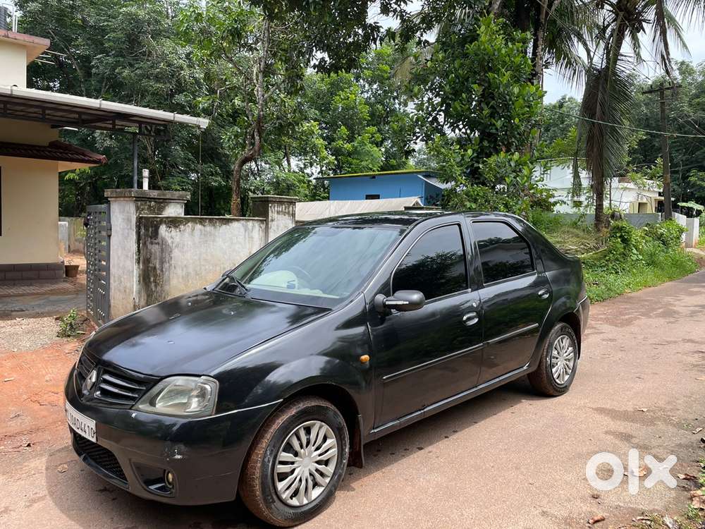 Black Logan Car