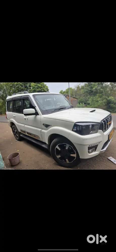 Mahendra Scorpio S11 Mt 7 St