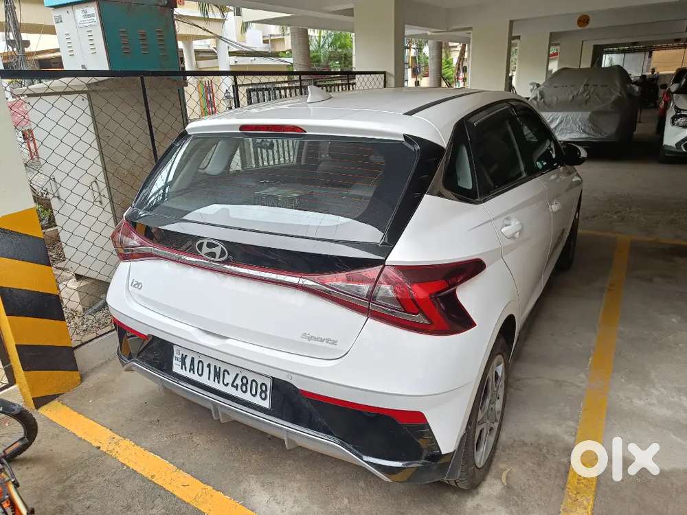 Hyundai i20 Sportz 2024 with sunroof