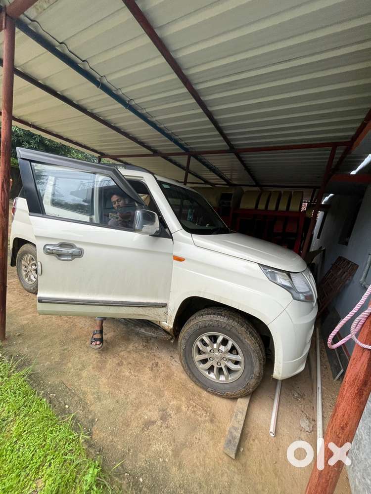 Mahindra Tuv 300 Plus 2018 Diesel Well Maintained